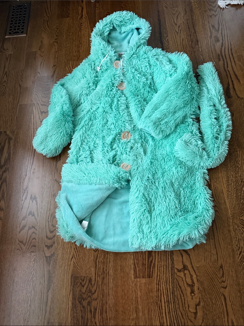 Plush Mint Green Faux Fur Hooded robe with Toggle Buttons medium - Picture 10 of 14